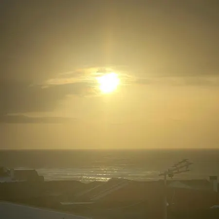 بيت للعطل Casa Familia Acoriana *