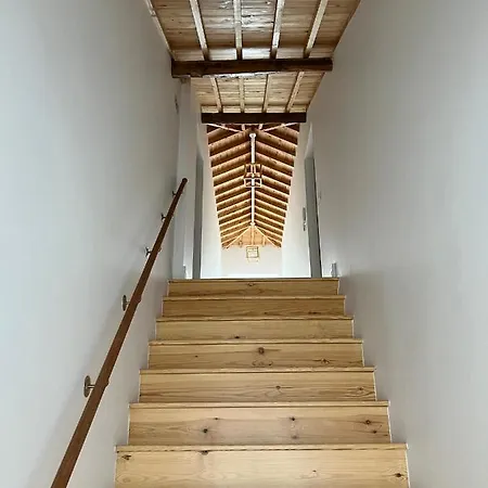 بيت للعطل Casa Familia Acoriana *