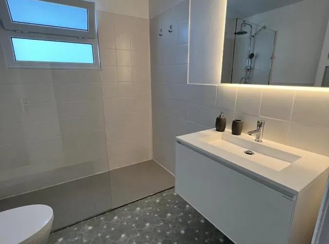 Casa Familia Acoriana بيت للعطل