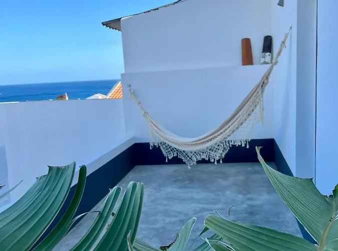 Casa Familia Acoriana بيت للعطل *