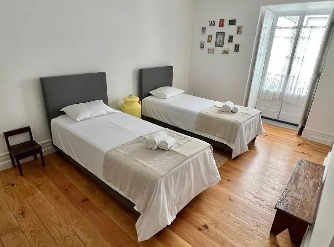 Casa Familia Acoriana بيت للعطل *