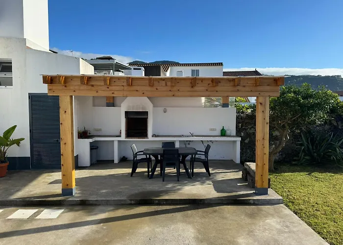 Casa Familia Acoriana بيت للعطل فيلا فرانكا دو كامبو