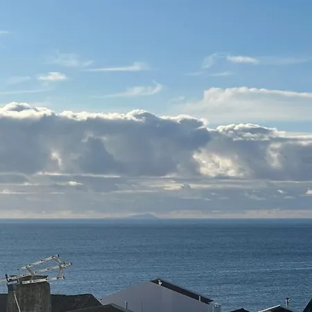 Casa Familia Acoriana Nyaraló *